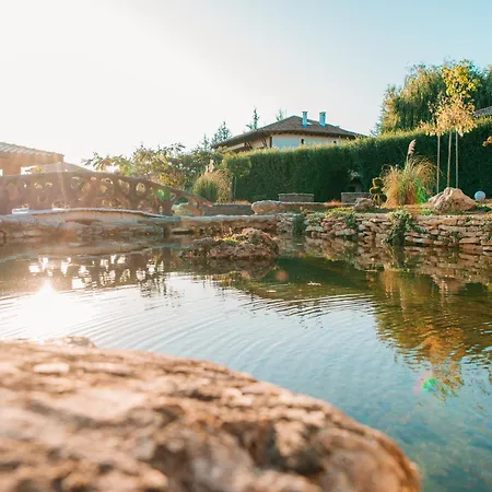 Eco Complex Albizia - Private With Garden & Terrace Near Byala 빌라