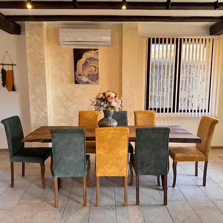 Eco Complex Albizia - Private With Garden & Terrace Near Byala