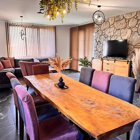 빌라 Eco Complex Albizia - Private With Garden & Terrace Near Byala Gospodinovo
