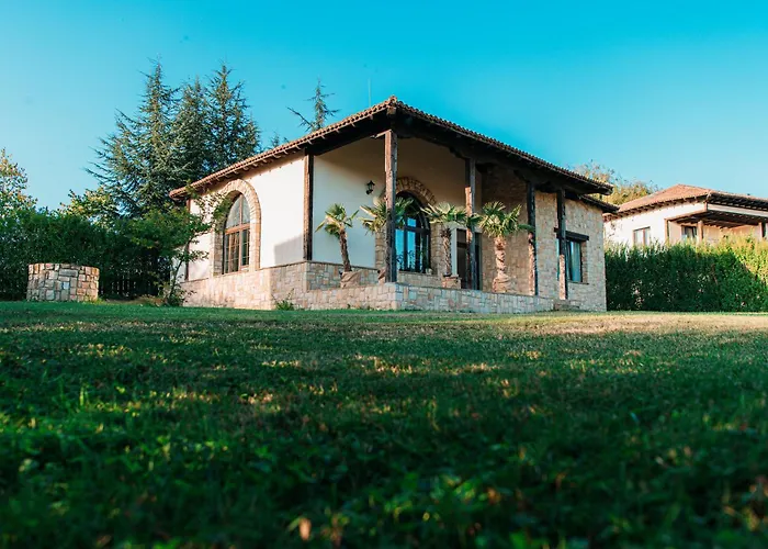 еко комплекс албиция *