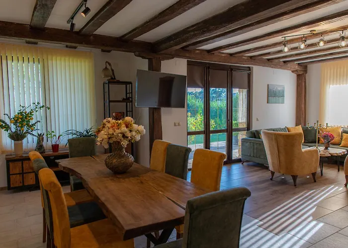 еко комплекс албиция